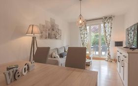 Garden apartment next to Disneyland